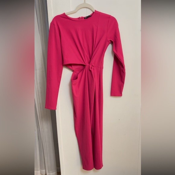 ZARA Knitted Dress - Picture 4 of 5